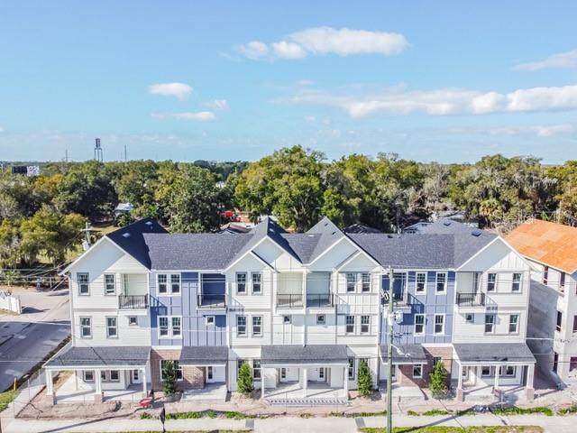View TAMPA, FL 33603 townhome