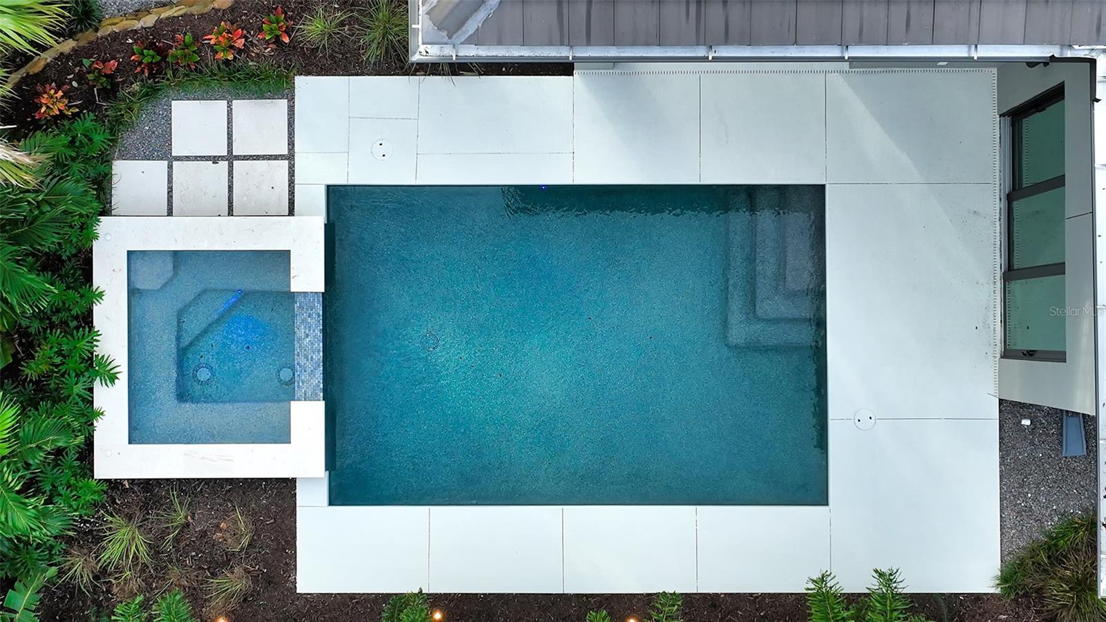 POINSETTIA PARK - Residential