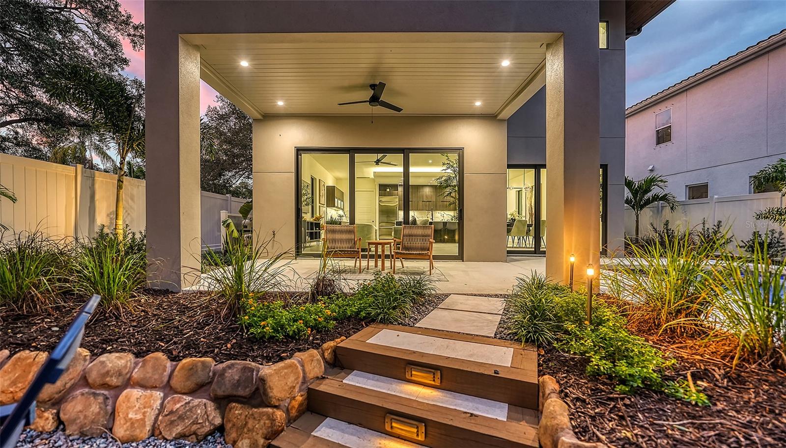 POINSETTIA PARK - Residential