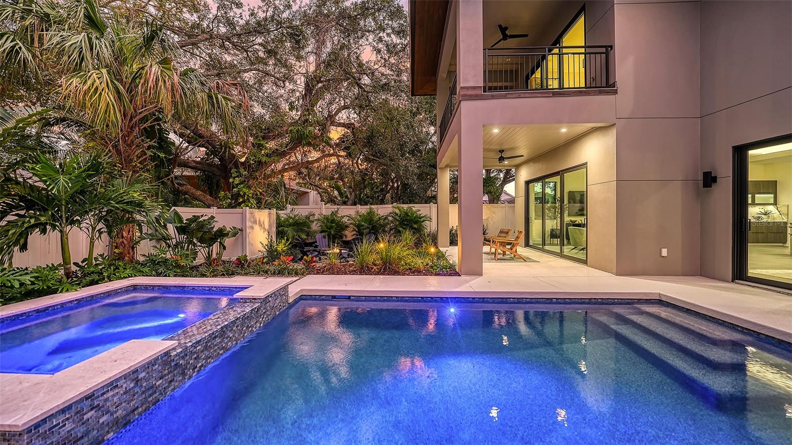 POINSETTIA PARK - Residential