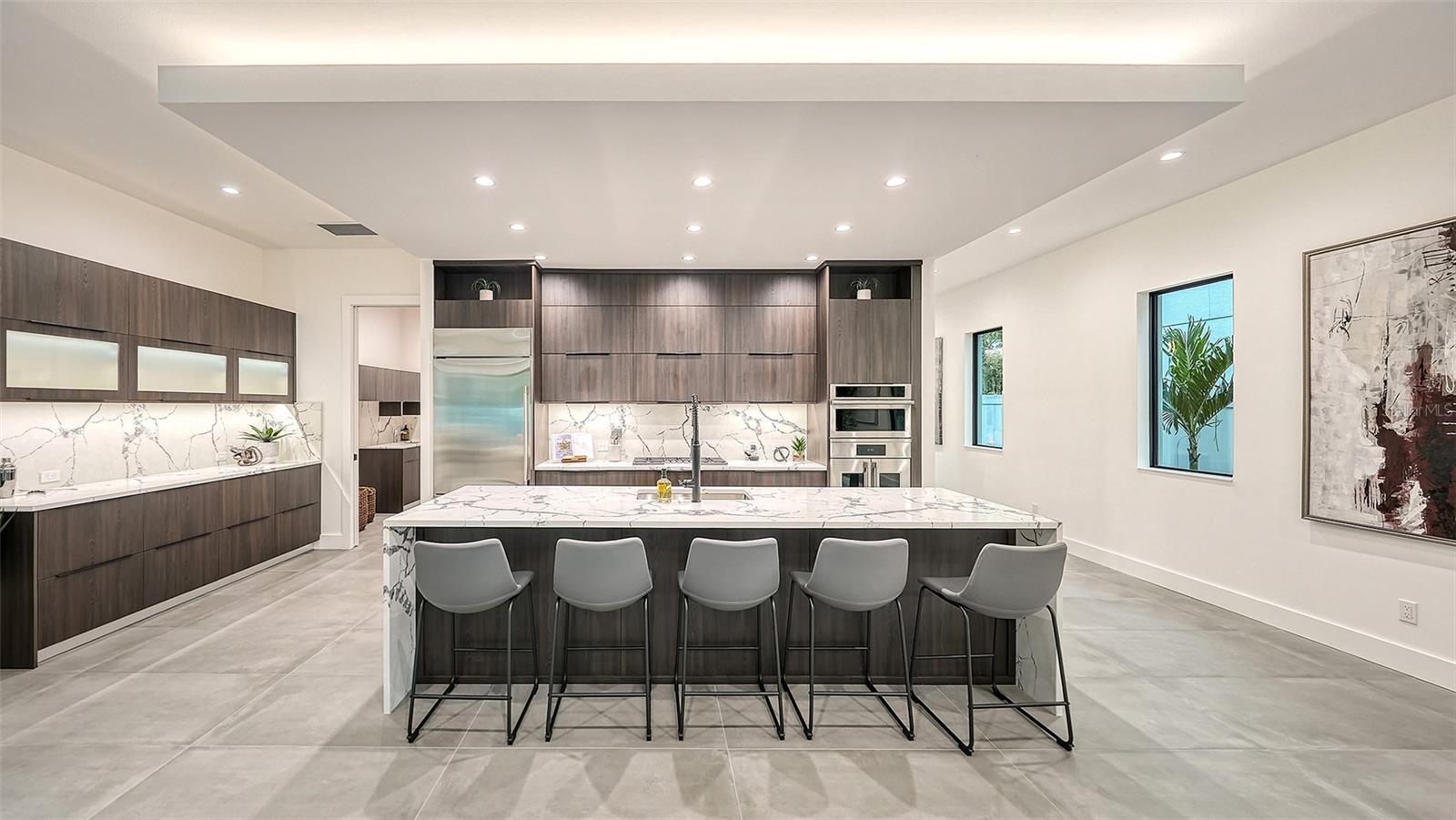 POINSETTIA PARK - Residential