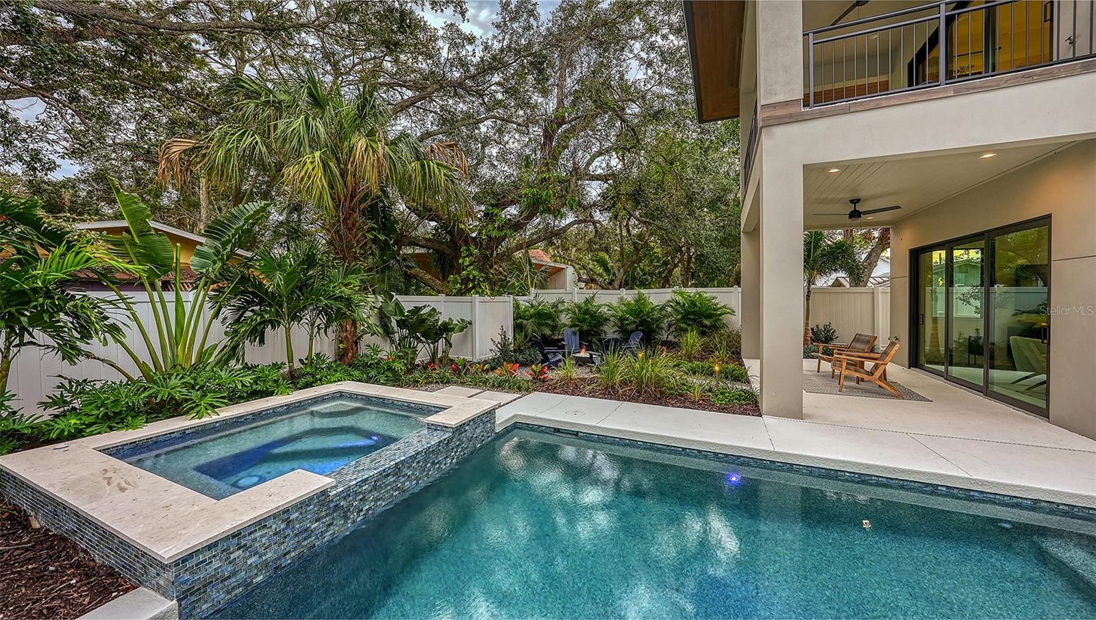 POINSETTIA PARK - Residential