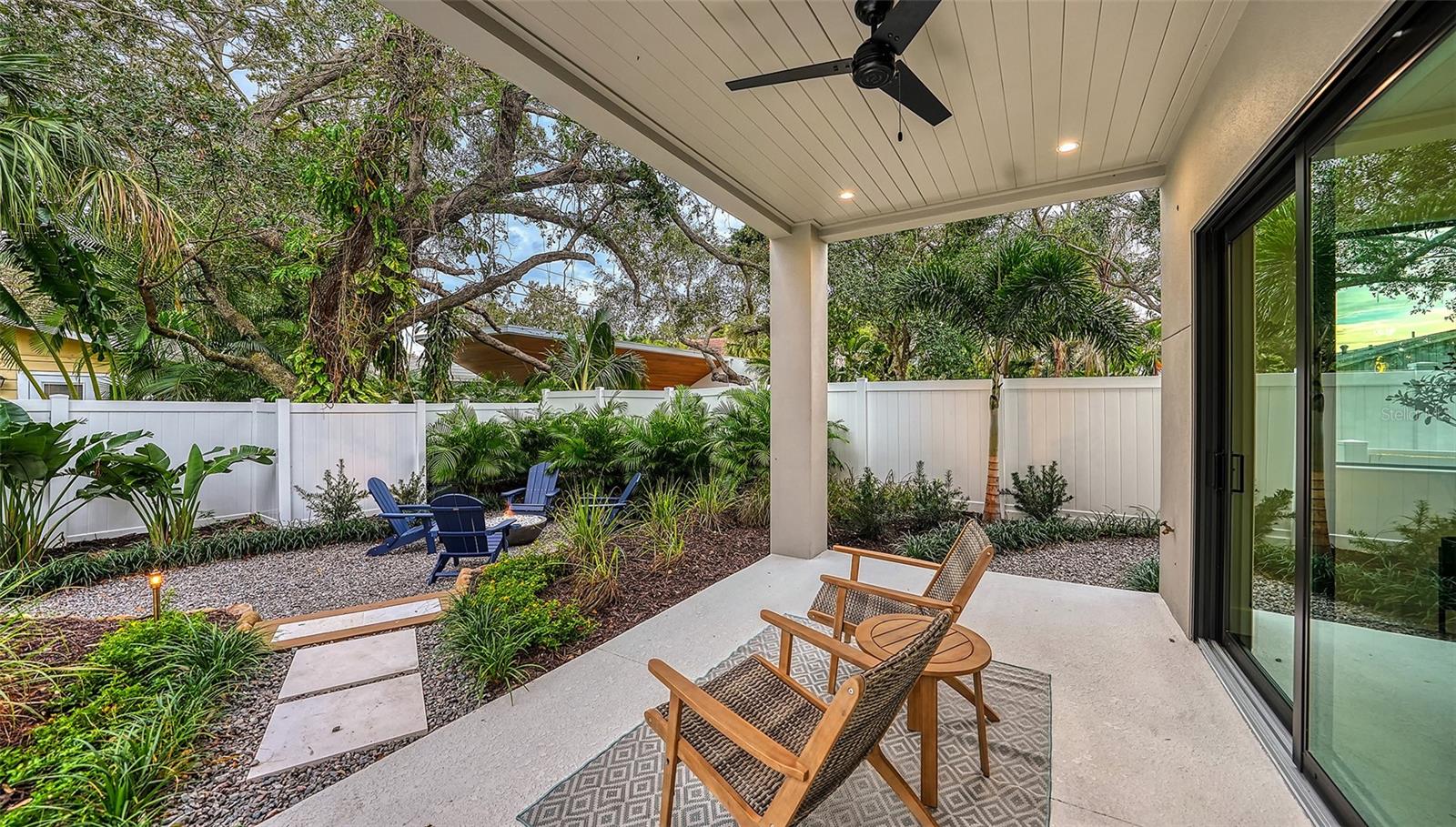 POINSETTIA PARK - Residential