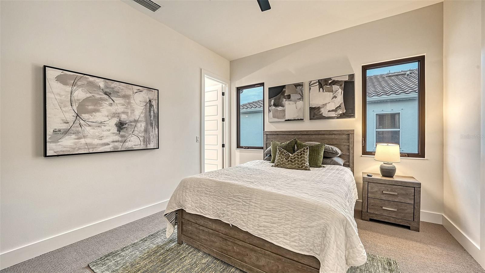 POINSETTIA PARK - Residential