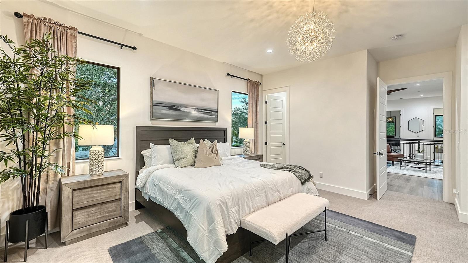 POINSETTIA PARK - Residential