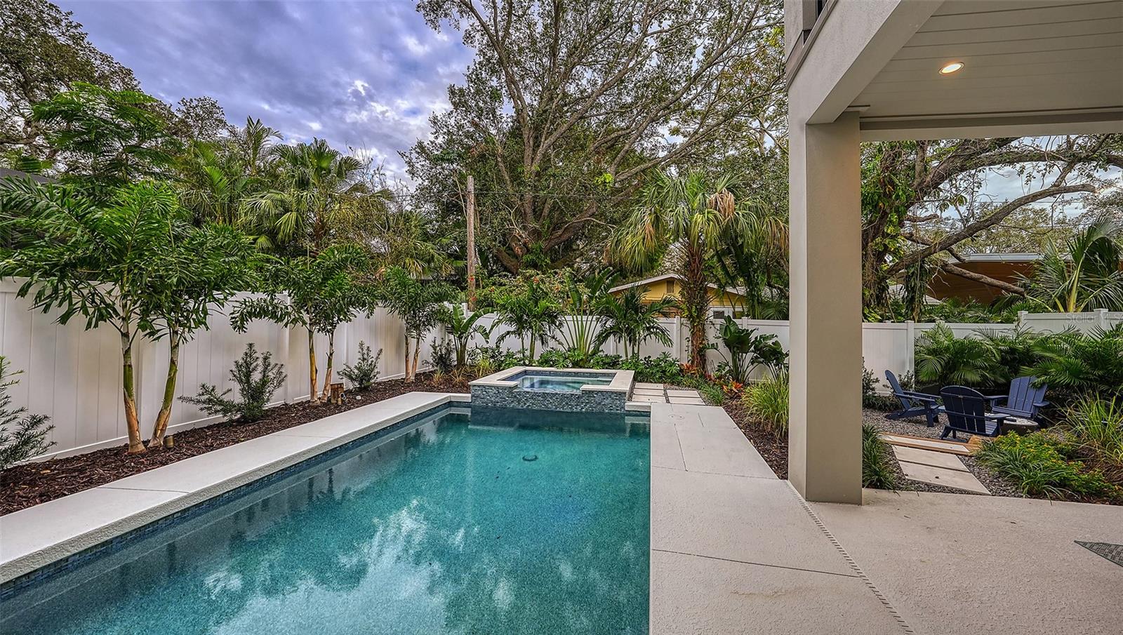 POINSETTIA PARK - Residential