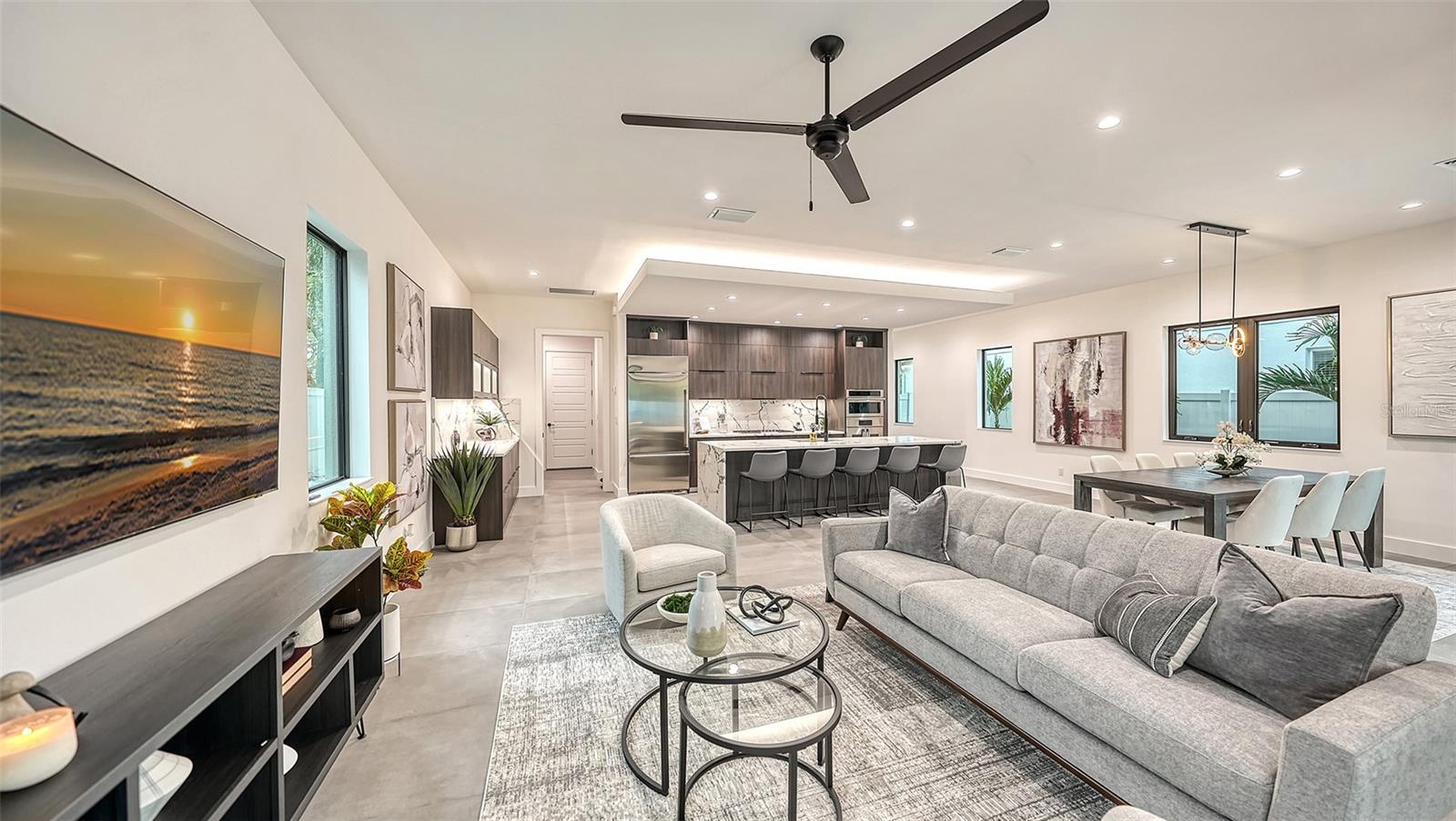 POINSETTIA PARK - Residential