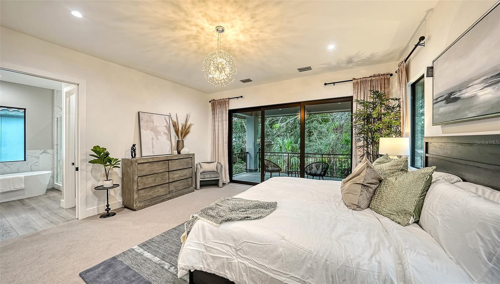 POINSETTIA PARK - Residential