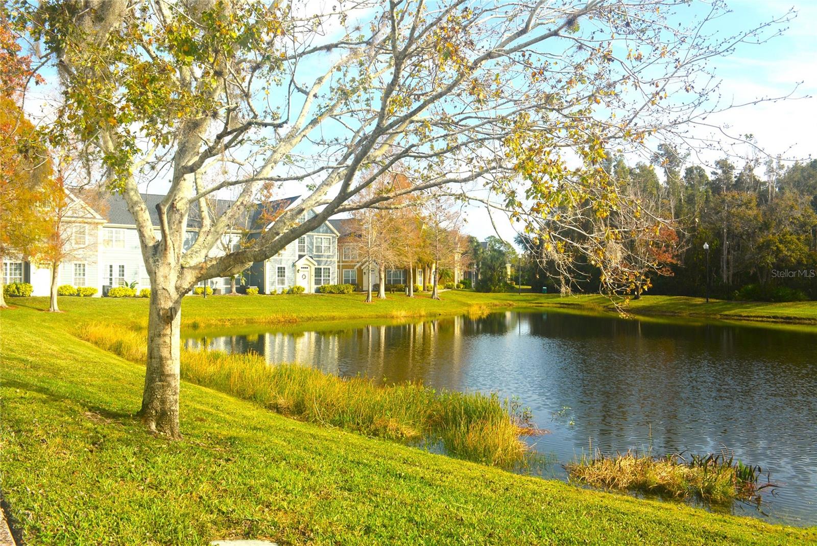 ADMIRALS WALK - Residential