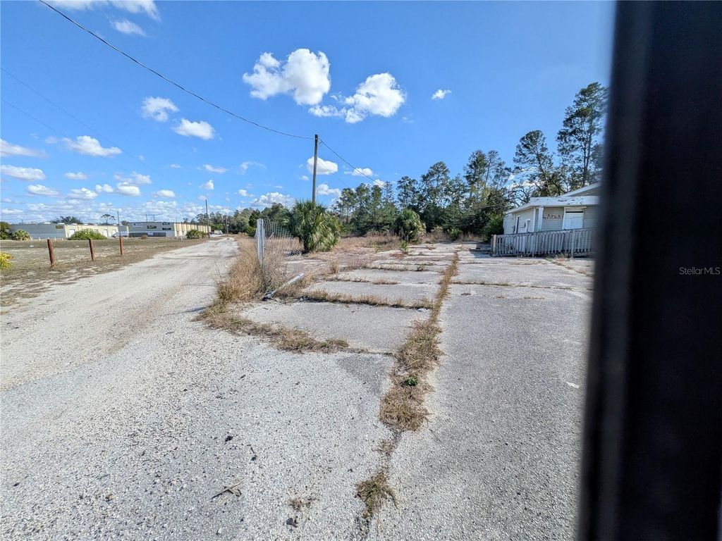 Photo of 16836 Us Highway 19, Hudson, FL 34667 (MLS # W7882009)