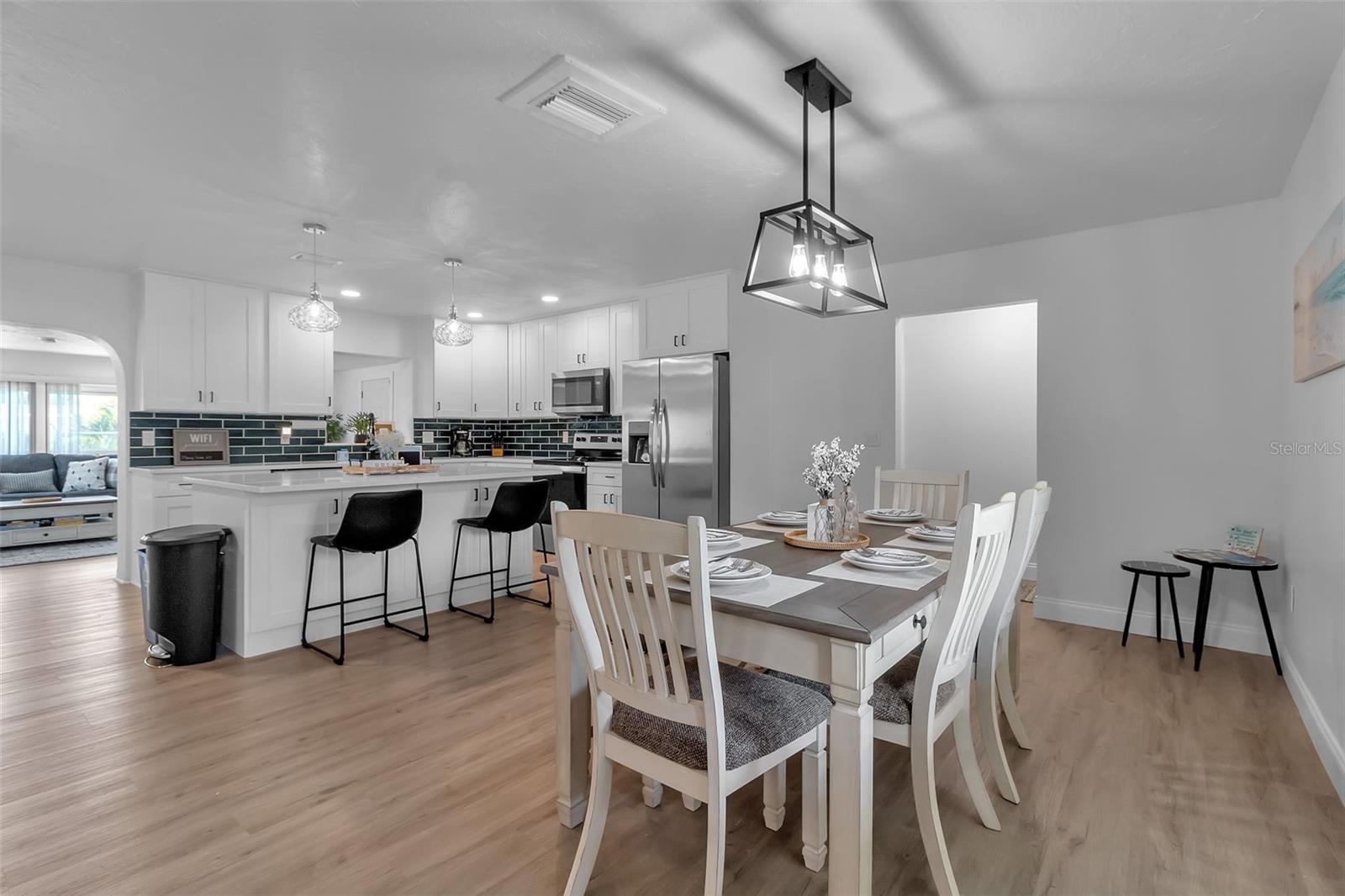 CEDAR TERRACE - Residential