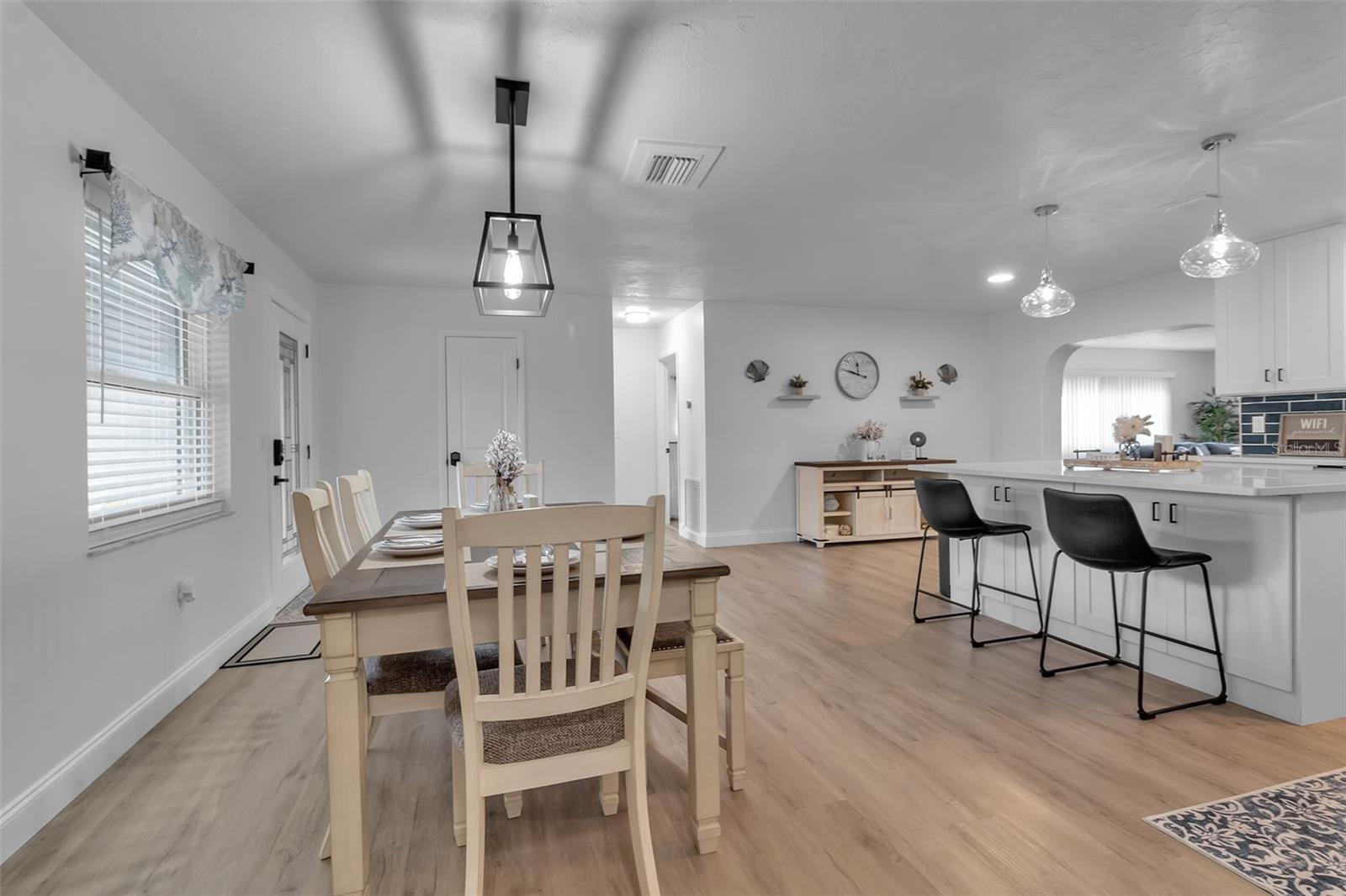 CEDAR TERRACE - Residential
