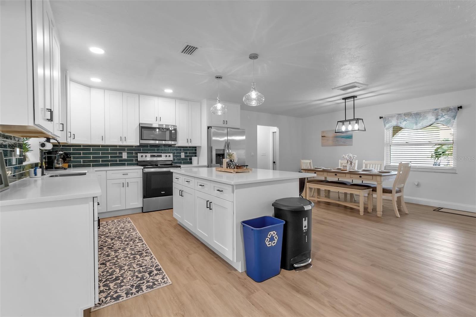 CEDAR TERRACE - Residential