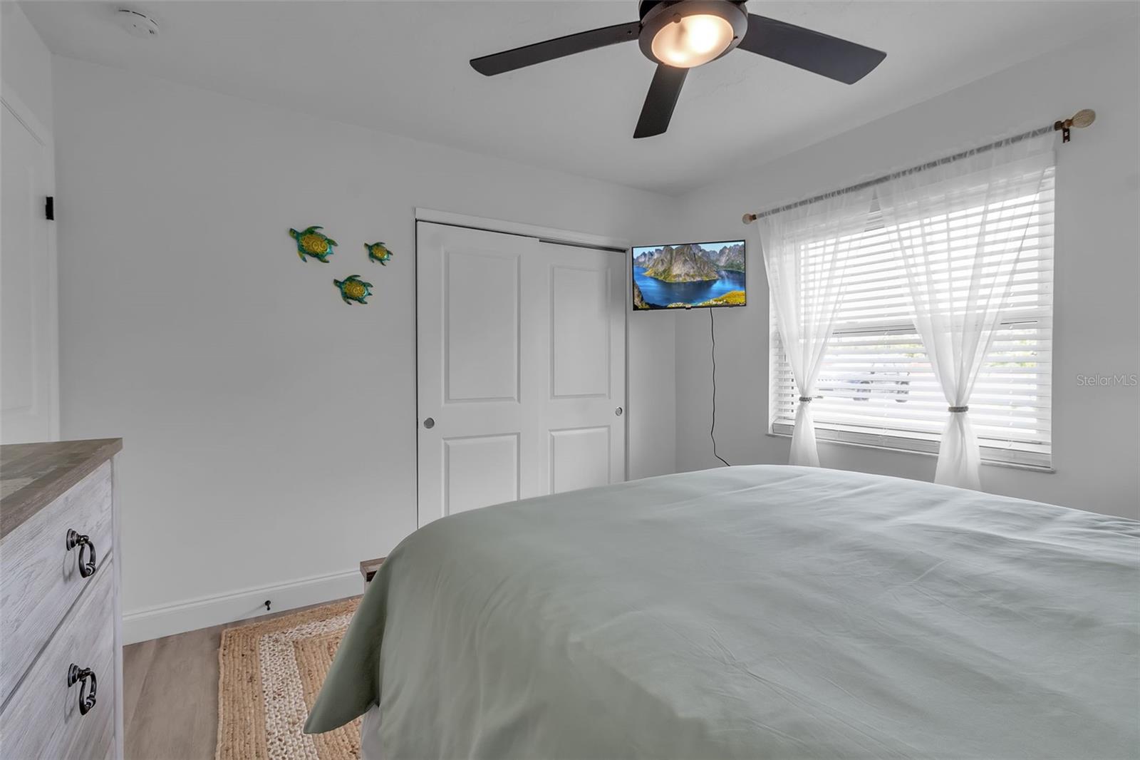 CEDAR TERRACE - Residential