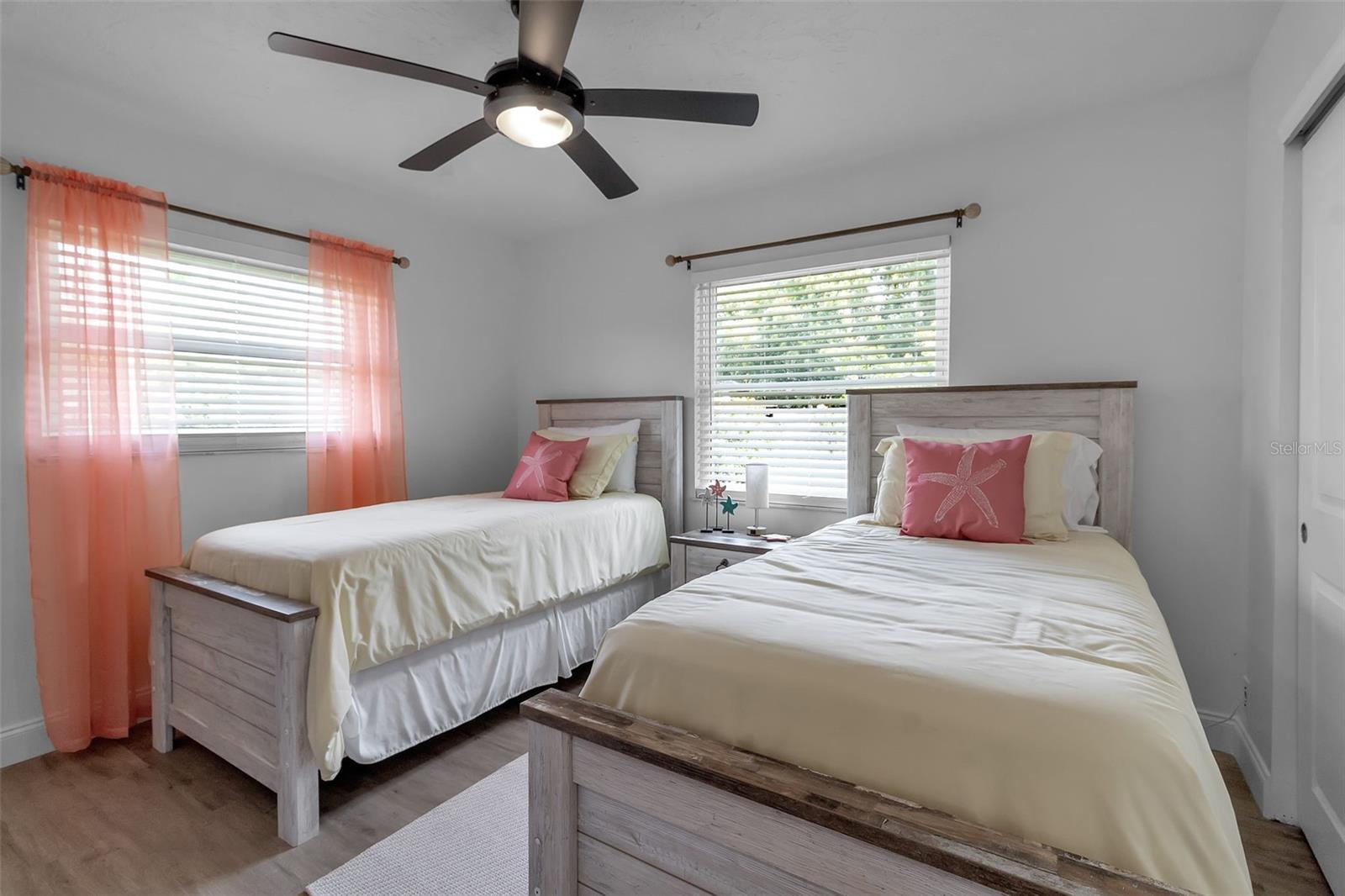 CEDAR TERRACE - Residential