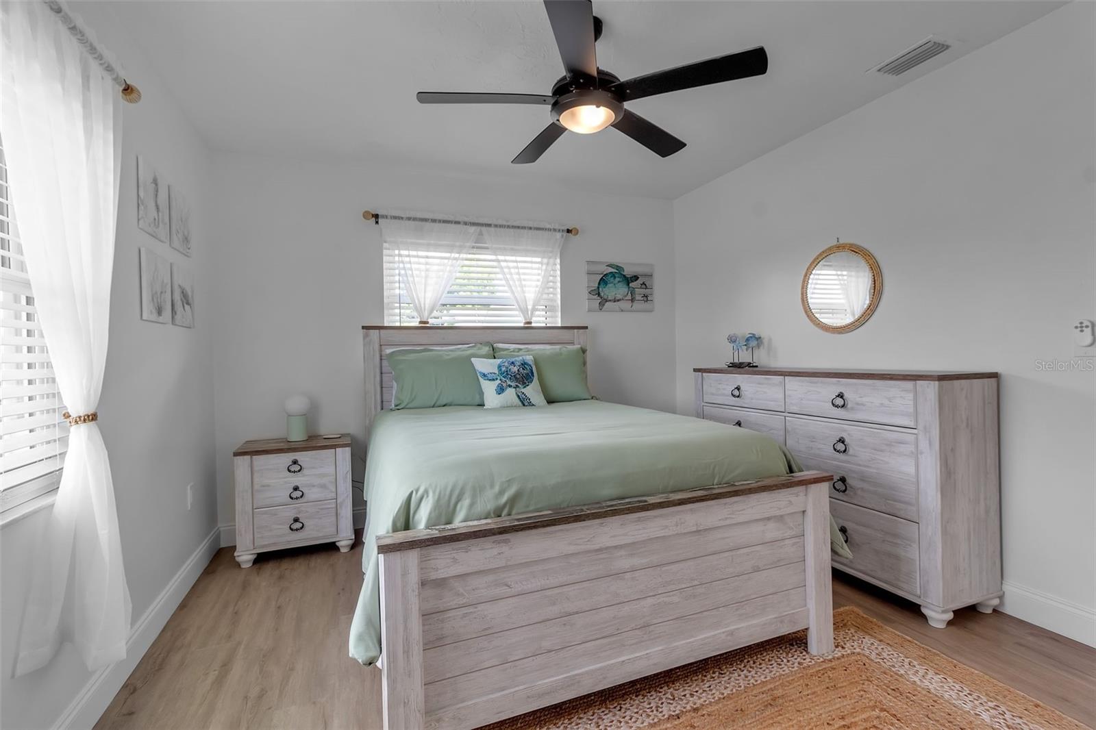CEDAR TERRACE - Residential