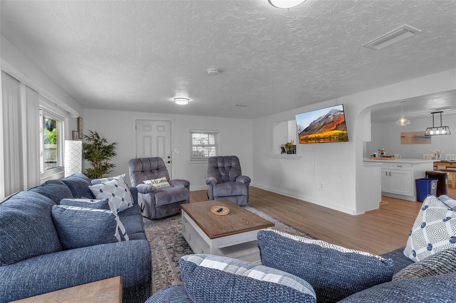 CEDAR TERRACE - Residential