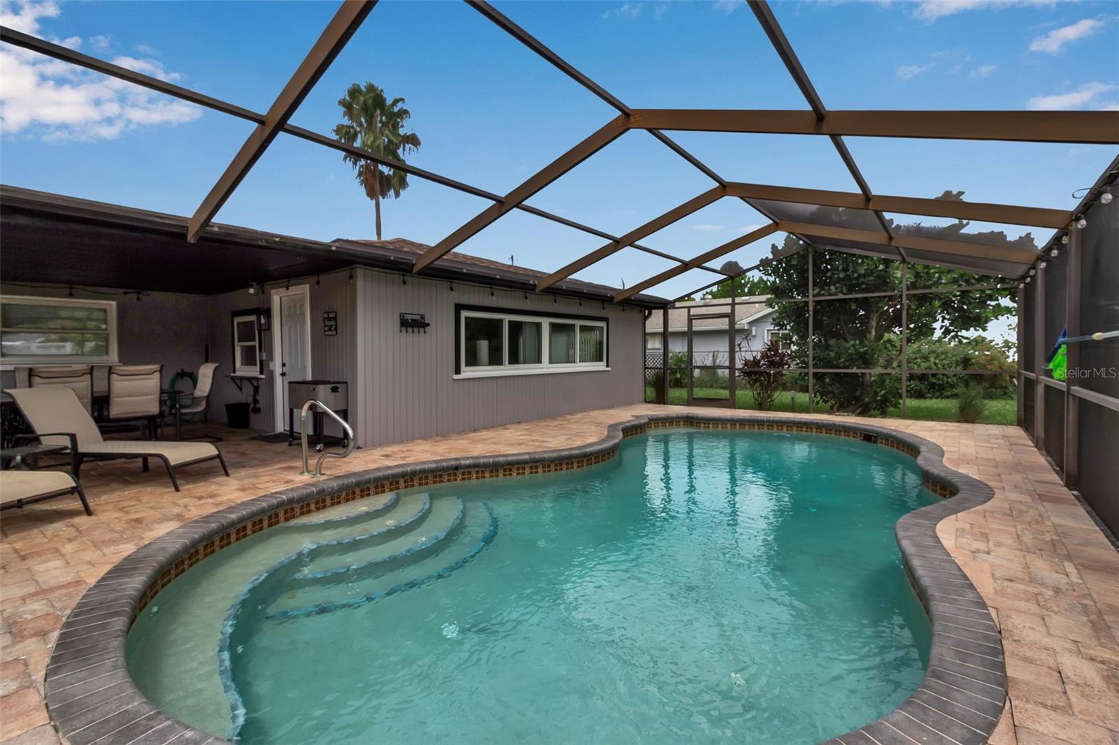 CEDAR TERRACE - Residential