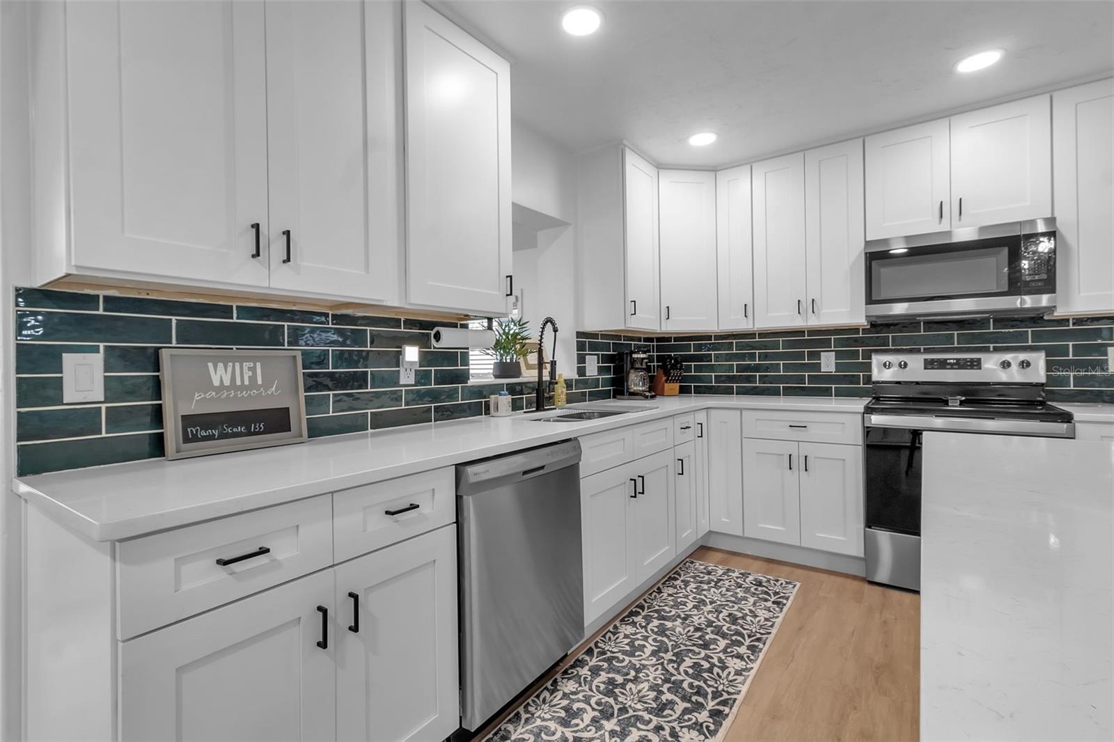 CEDAR TERRACE - Residential