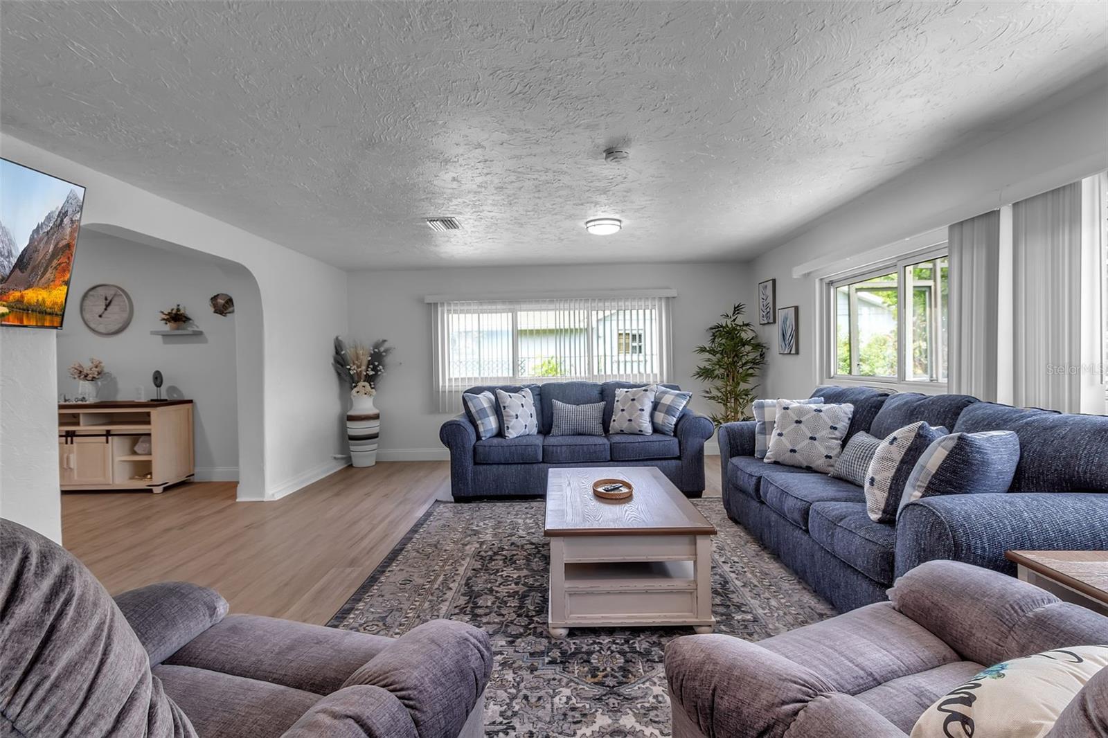 CEDAR TERRACE - Residential