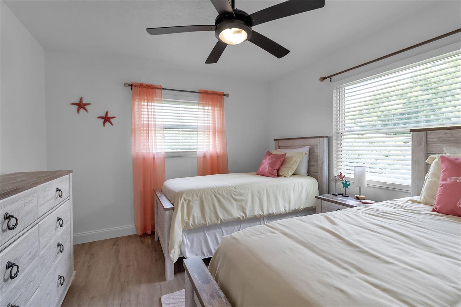 CEDAR TERRACE - Residential