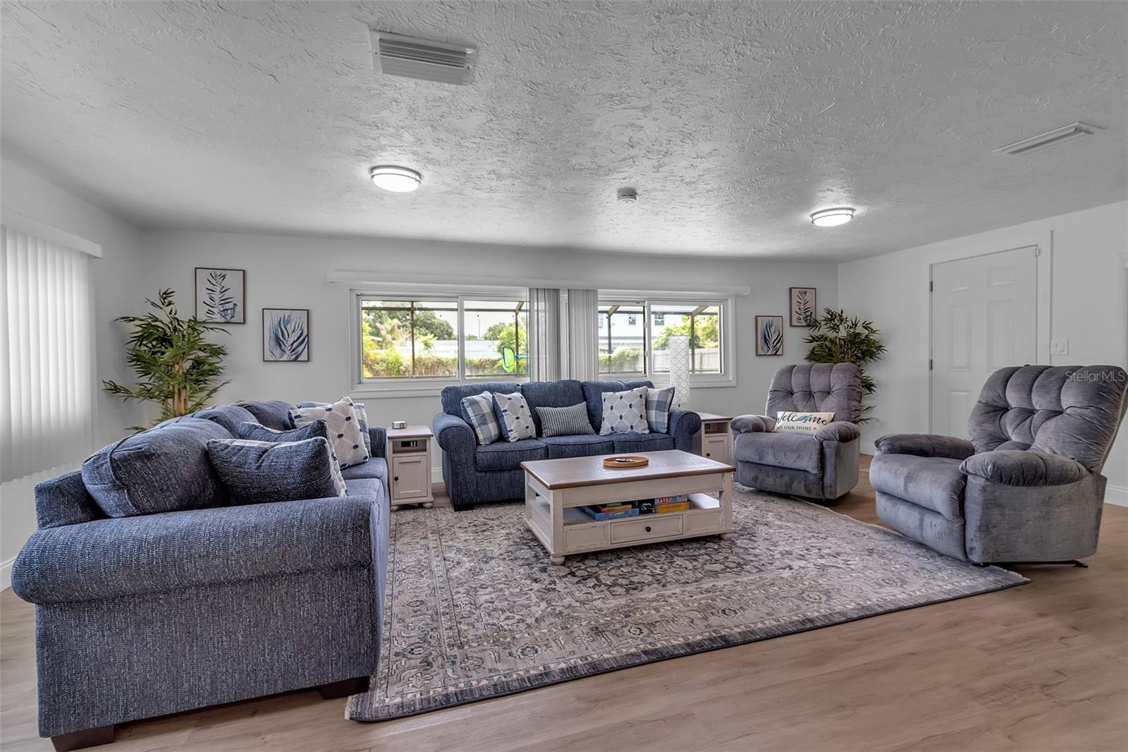 CEDAR TERRACE - Residential