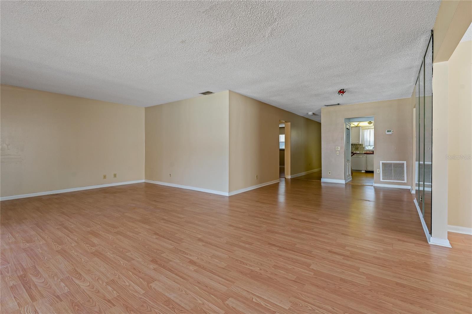 ORCHID SPGS VILL 100 CONDO - Residential