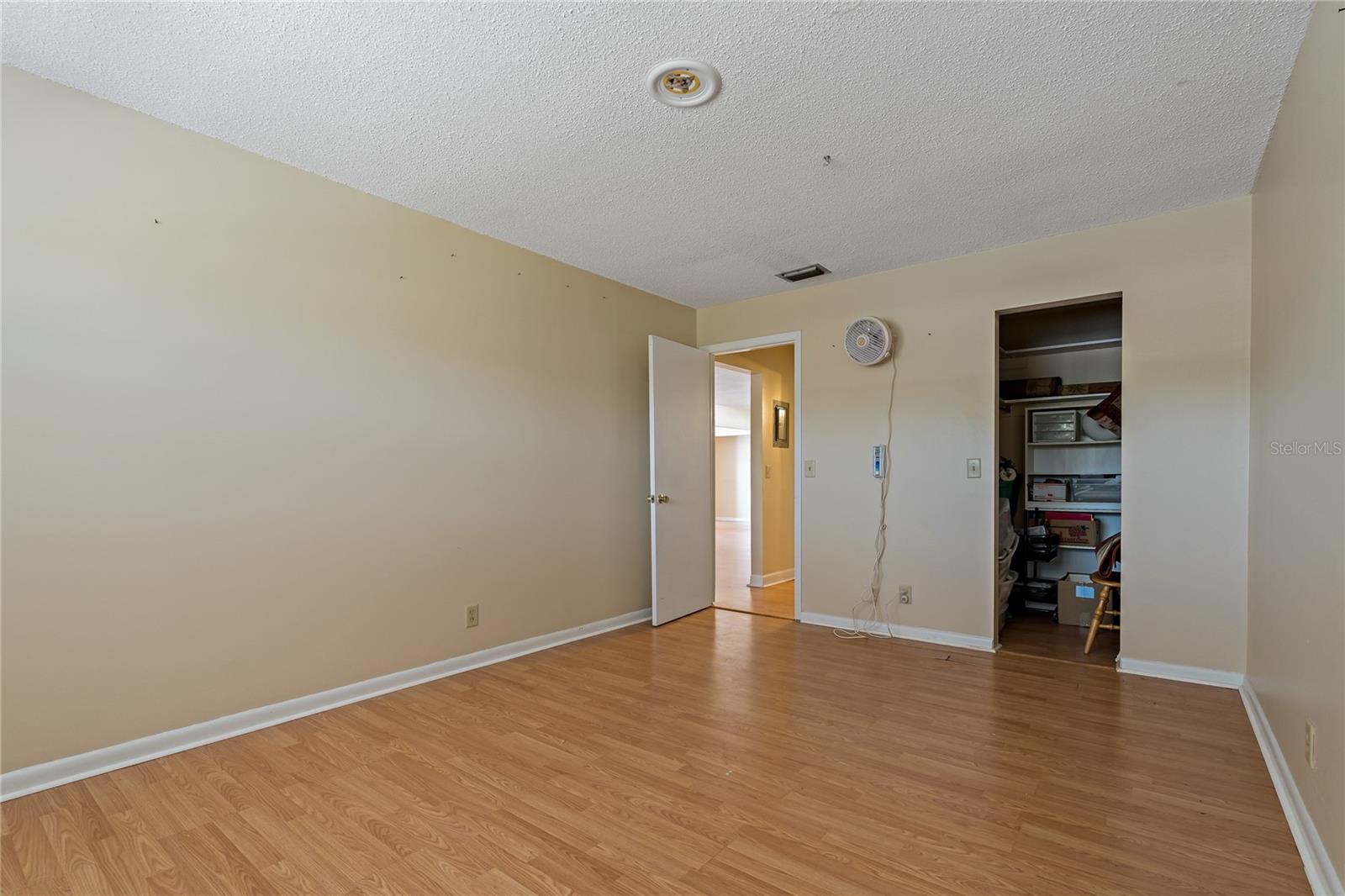 ORCHID SPGS VILL 100 CONDO - Residential