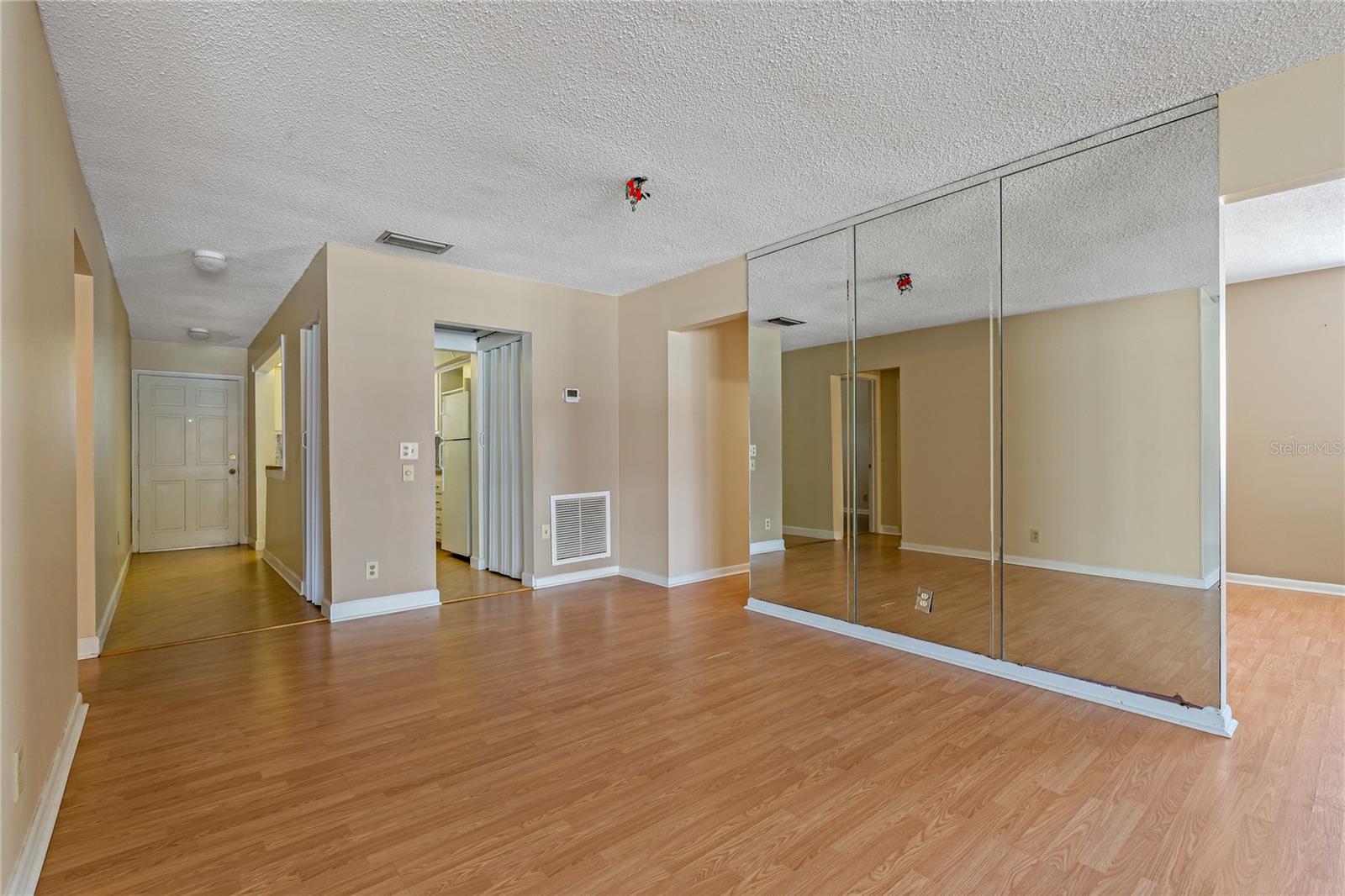 ORCHID SPGS VILL 100 CONDO - Residential