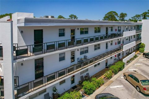 Photo of 100 El Camino Dr #309, Winter Haven, FL 33884 (MLS # P4937234)