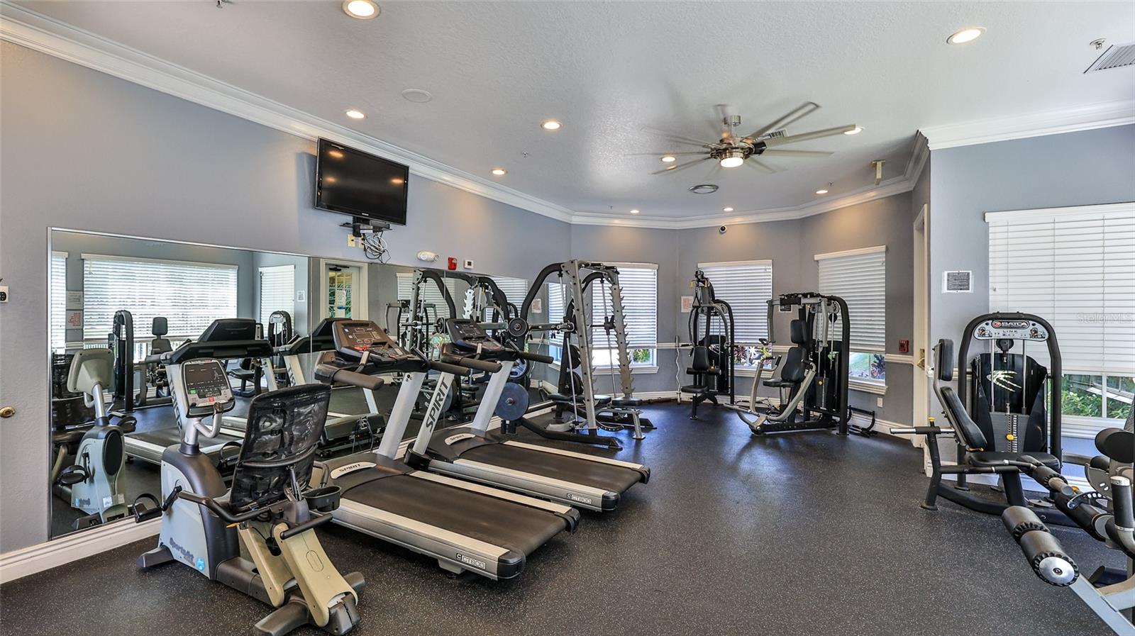 VILLAGGIO LAKES - Residential