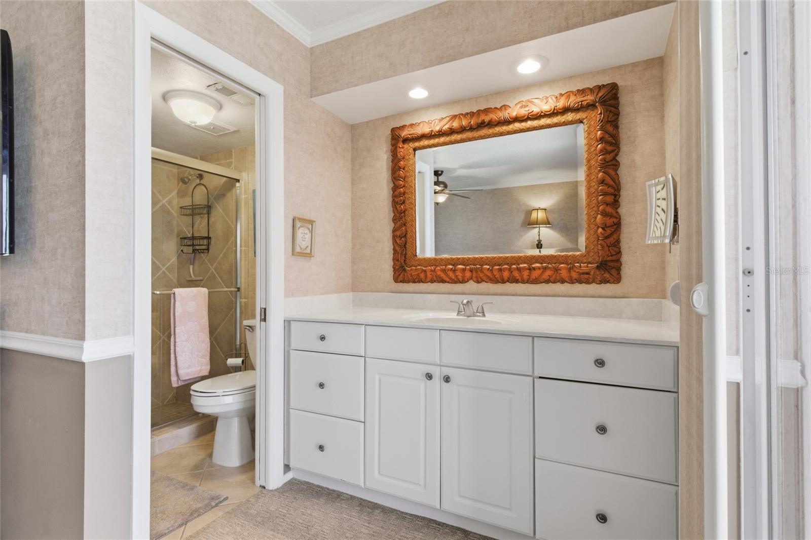 IMPERIAL HOUSE OF VENICE - Residential