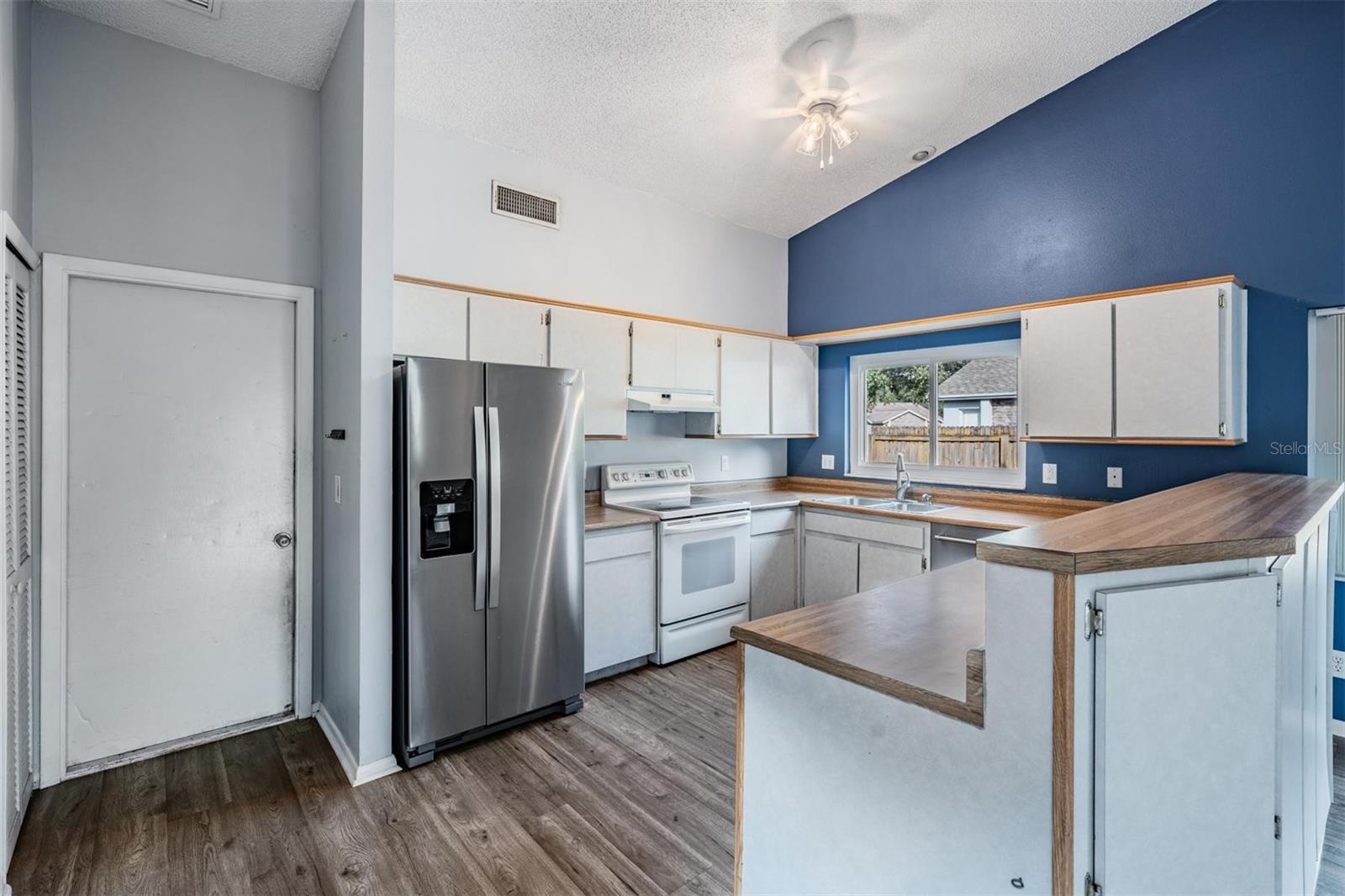 THE WILLOWS UNIT 1 - Residential