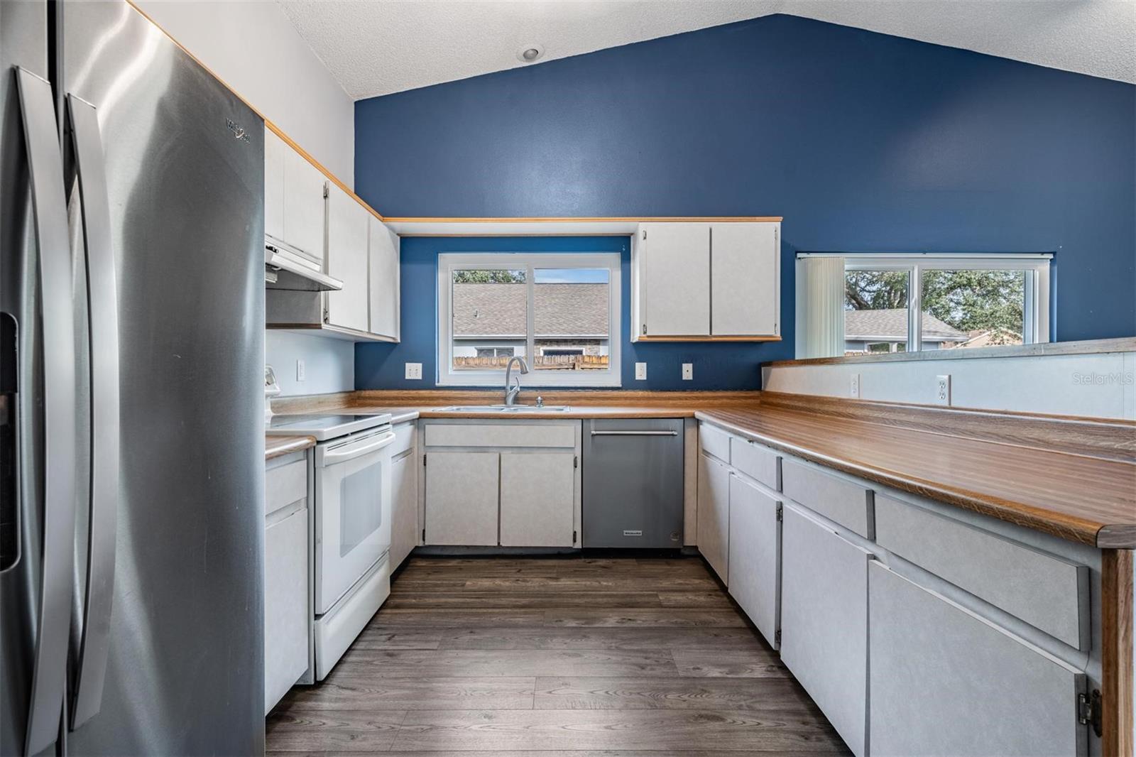 THE WILLOWS UNIT 1 - Residential