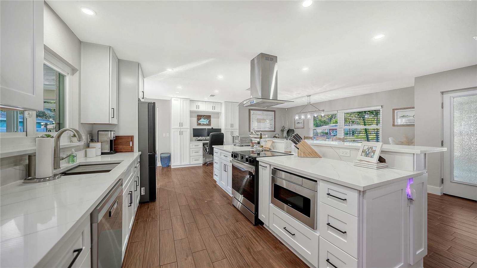 WESTFIELD WOODS - Residential