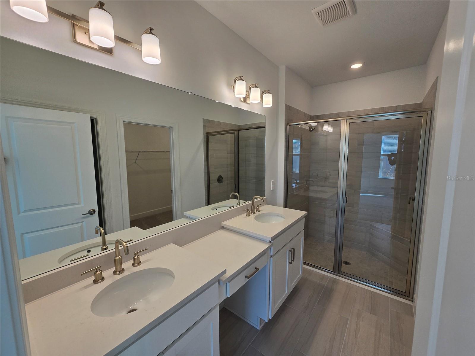 THE COVE AT WEST PORT - Residential