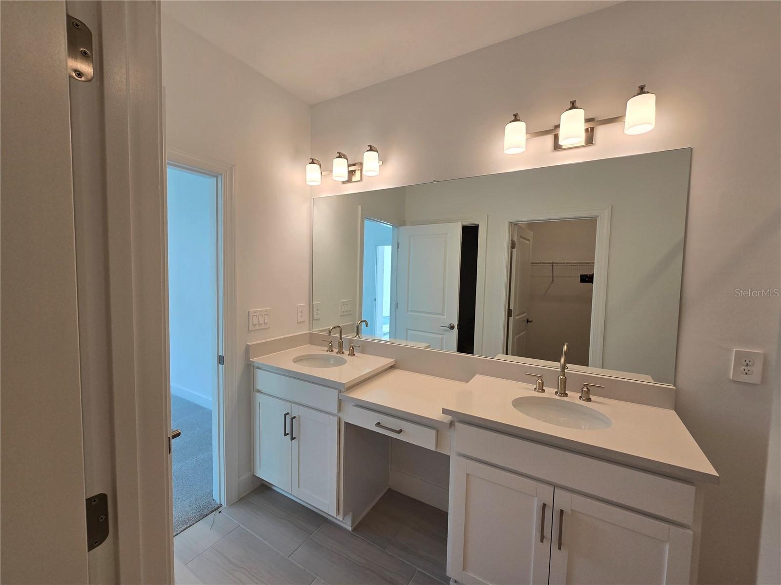 THE COVE AT WEST PORT - Residential