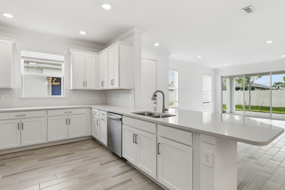 16042 IVY RIDGE COURT