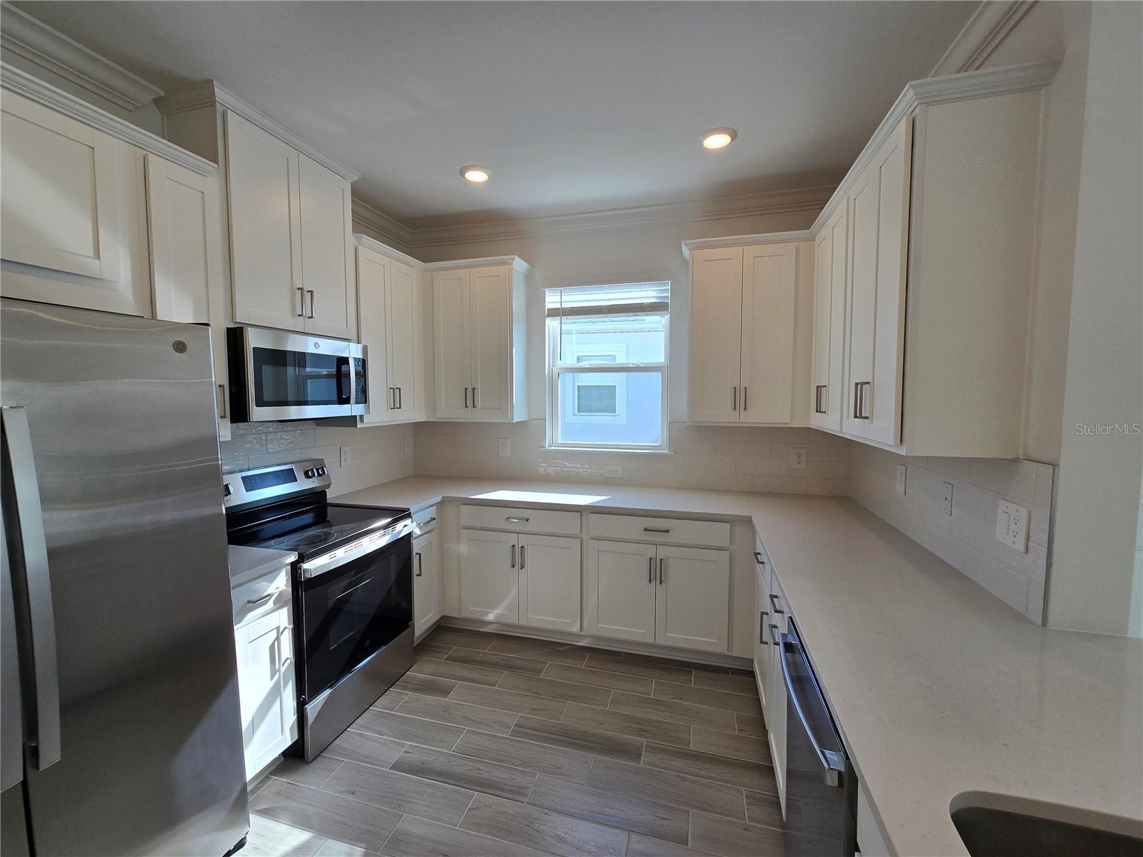 THE COVE AT WEST PORT - Residential