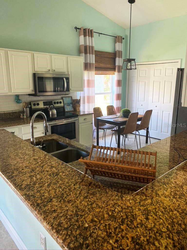 INDIAN CREEK PH 1 - Residential Lease