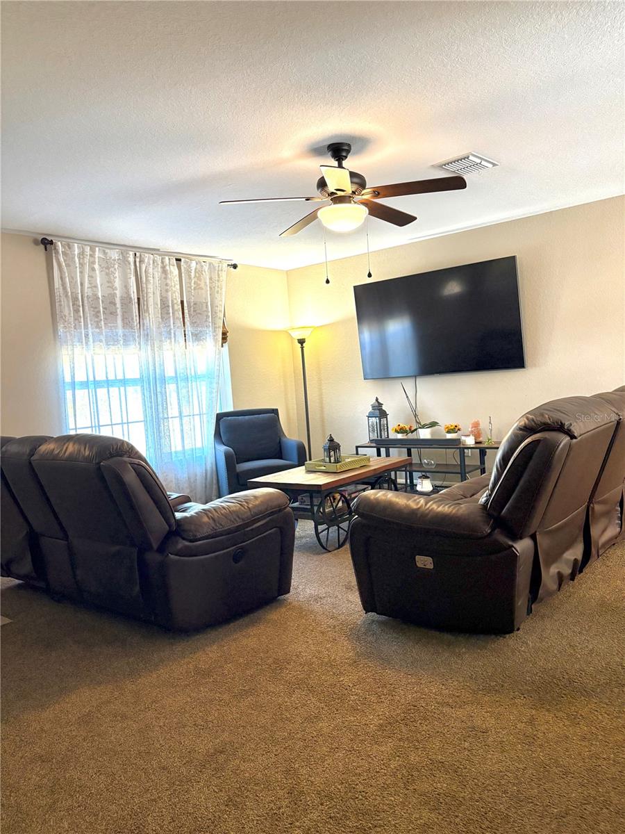 MARION OAKS UN 12 - Residential