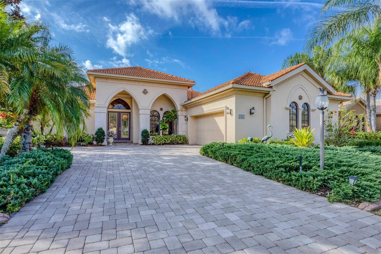 LAKEWOOD RANCH COUNTRY CLUB - Residential