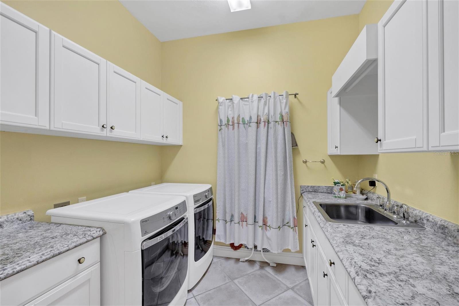 LAKEWOOD RANCH COUNTRY CLUB - Residential