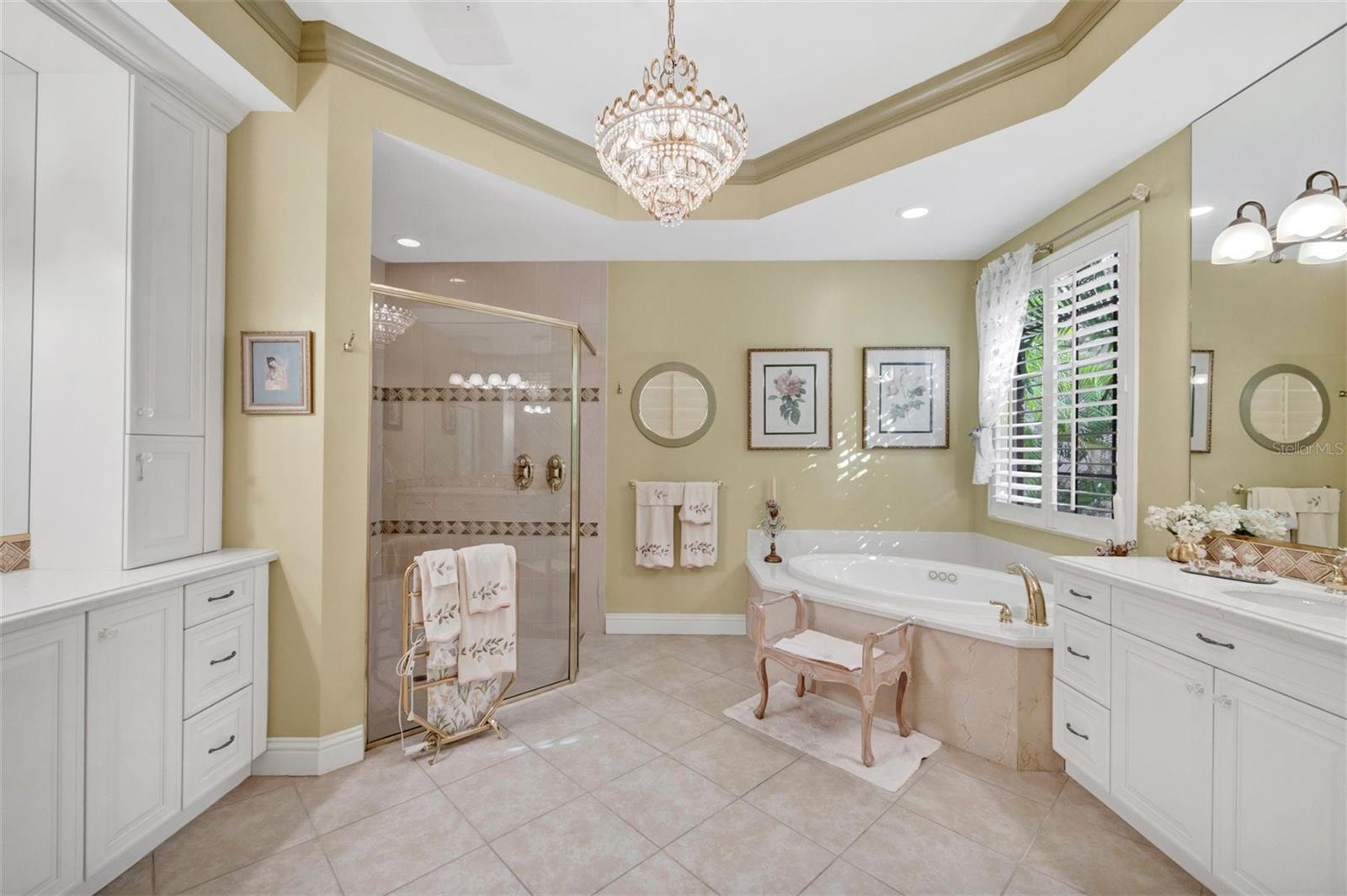 LAKEWOOD RANCH COUNTRY CLUB - Residential