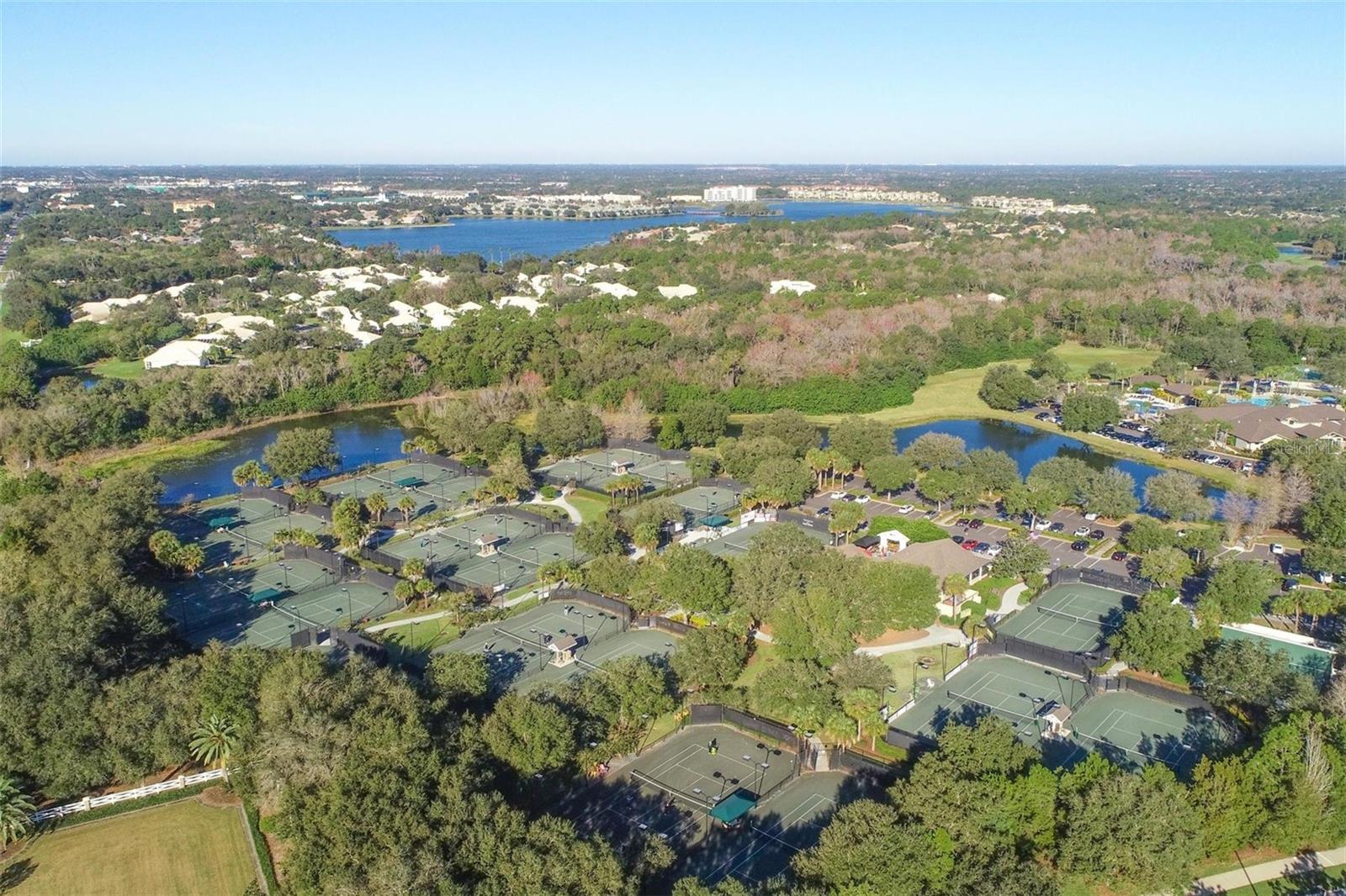 LAKEWOOD RANCH COUNTRY CLUB - Residential