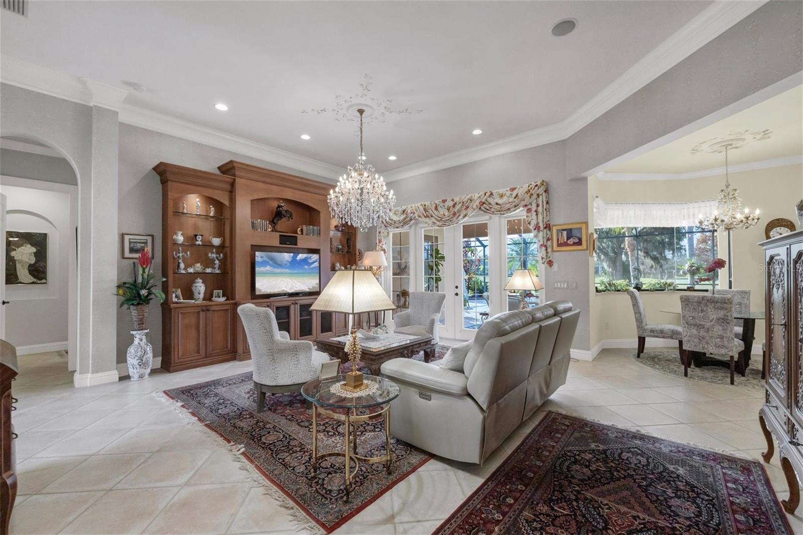 LAKEWOOD RANCH COUNTRY CLUB - Residential