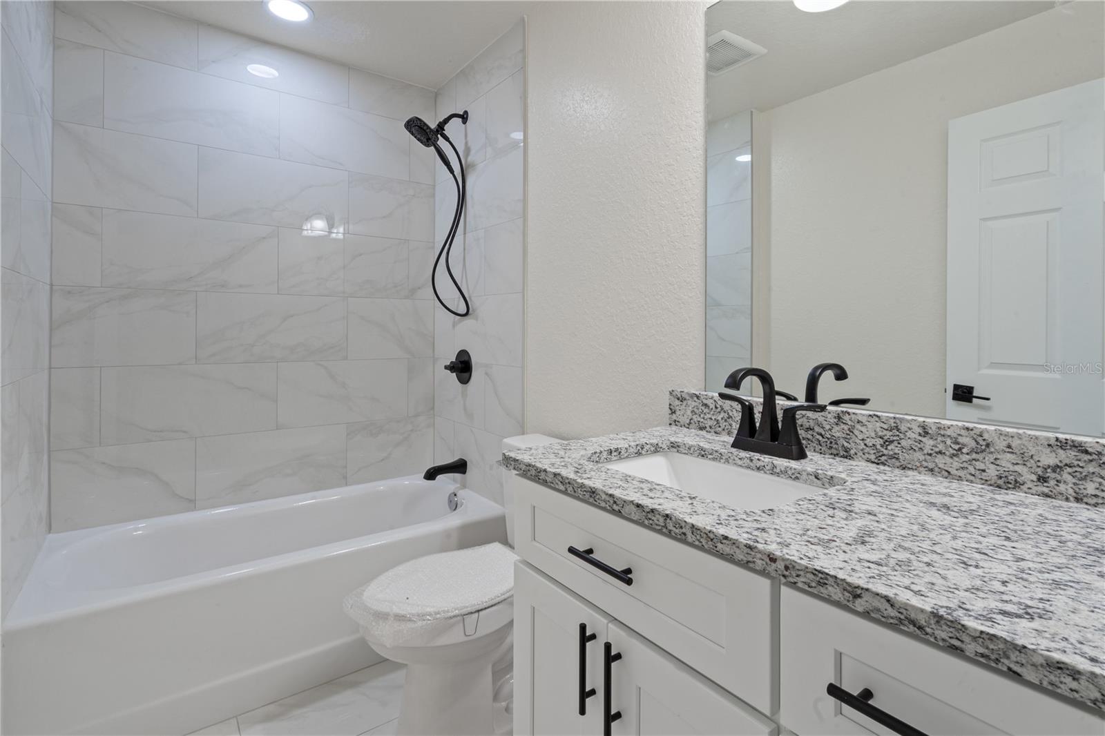 WILLISTON HIGHLANDS - Residential