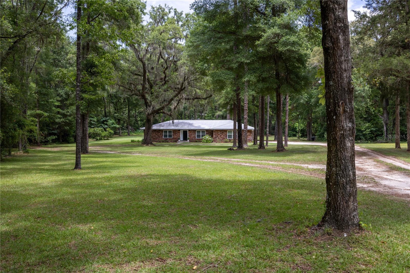 6207 NW COUNTY ROAD 235