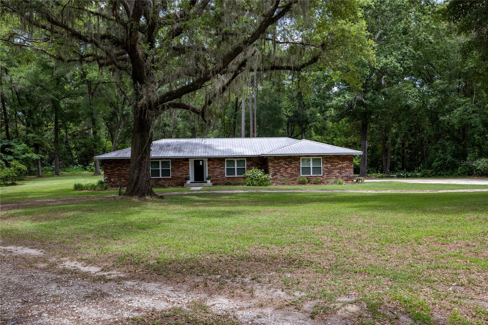 6207 NW COUNTY ROAD 235
