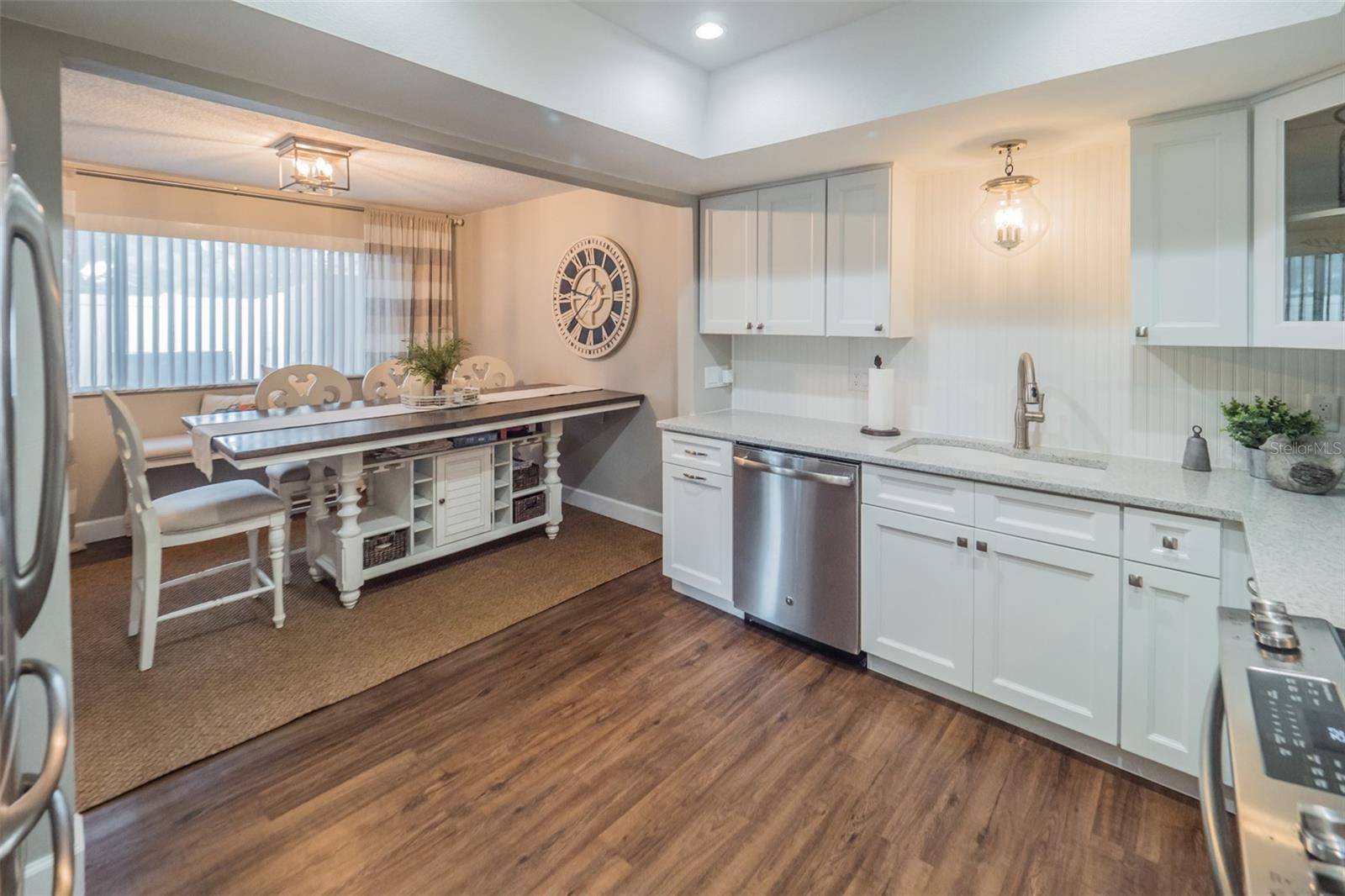 OAK HARBOUR SEC 2 - Residential